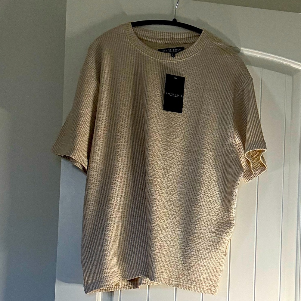 Rustic Souls designed in NYC  Tan Short Sleeve Tee Relaxed Fit